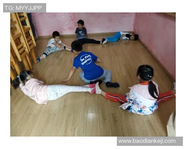 走进足球明星班的课堂体验与成长之旅 走进足球明星班的课堂体验与成长之旅