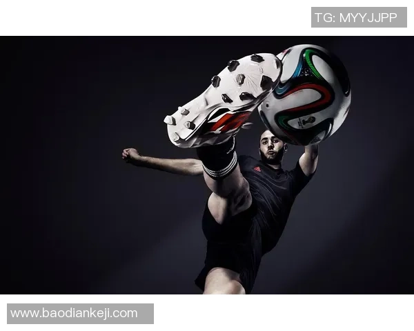 足球明星精彩花式传球瞬间集锦展现技术与魅力的完美结合 足球明星精彩花式传球瞬间集锦展现技术与魅力的完美结合